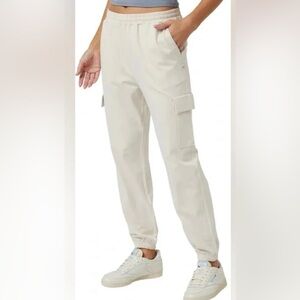 Vuori Boyfriend Cargo Sweatpant, Milkweed Heather